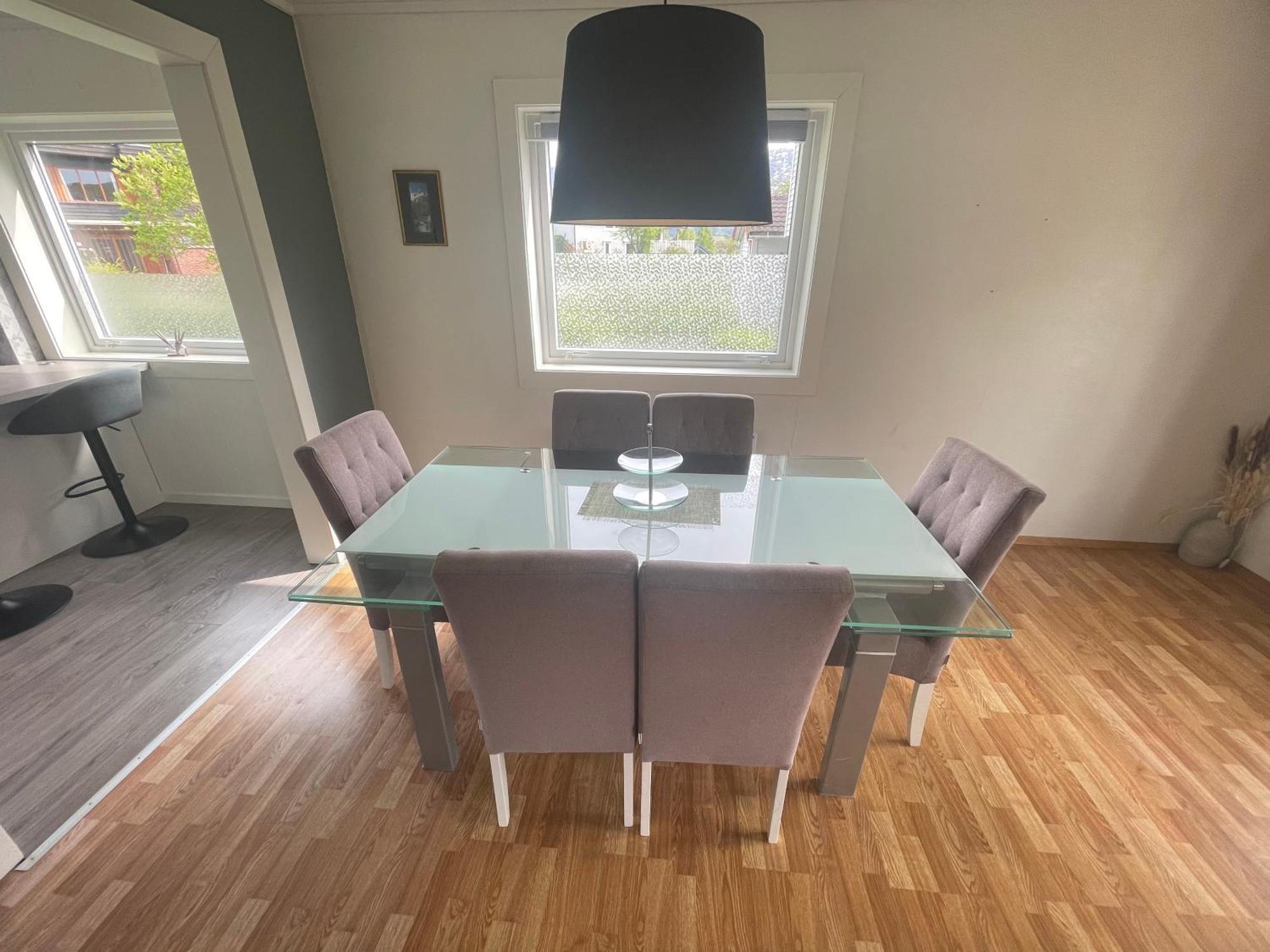Andalsnes Apartments - Luxury Stay エクステリア 写真